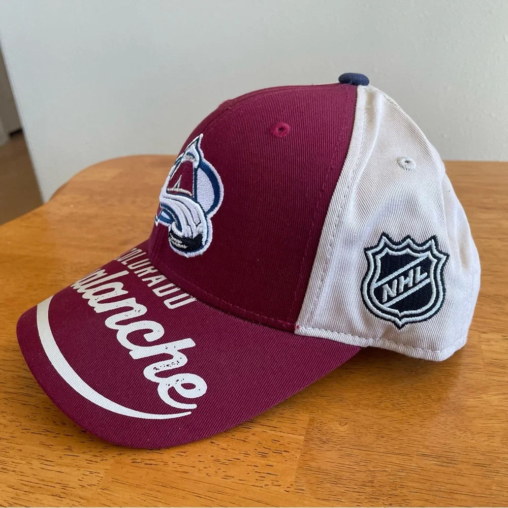 NHL Colorado Avalanche Ice Hockey Youth Hat Maroon and White
